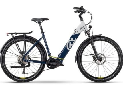 Husqvarna Cross Tourer CT3 Tiefeinsteiger 1.jpg