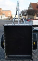 TPV Kastenanhanger aus Aluminium Riffelblech 8.jpg